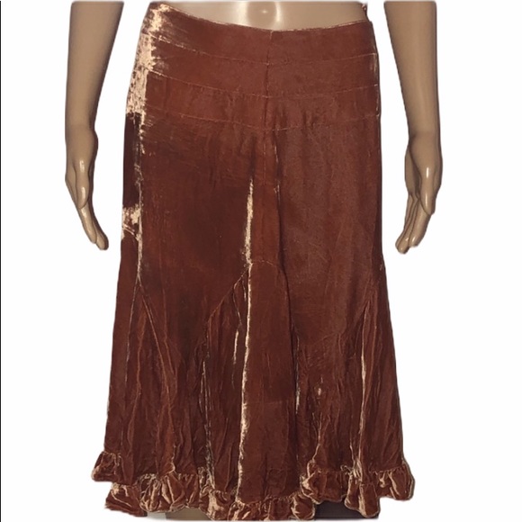 Odille Dresses & Skirts - Odille velvet skirt